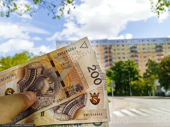 Przejmują nieruchomości od seniorów. Rząd szykuje ważne zmiany