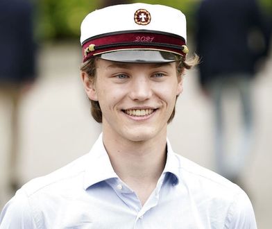 Duński książę Feliks wytrzymał w szkole wojskowej zaledwie dwa miesiące. Potem został modelem