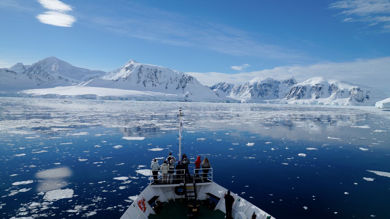 Uncovering the ancient secrets of Antarctica's hidden Alps