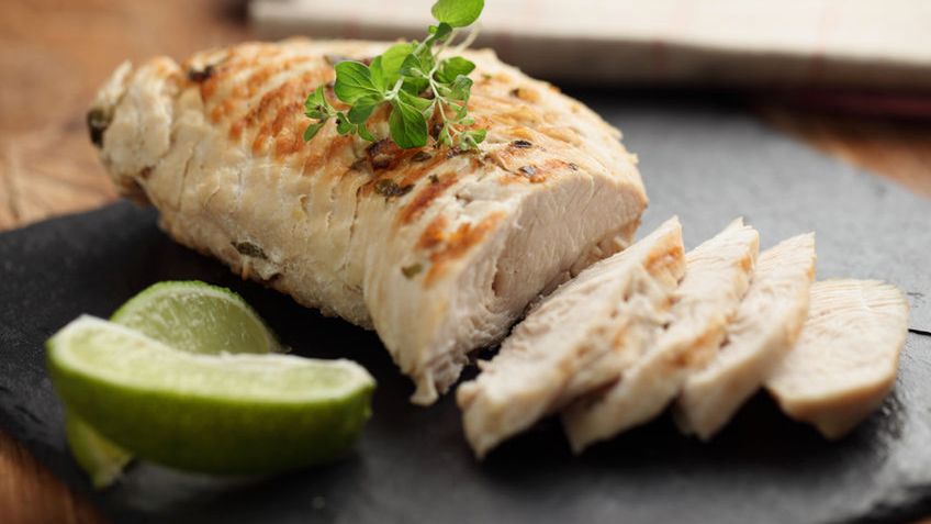 Pieczona pierś z indyka