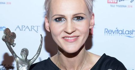 Agnieszka Chylińska w podobnej stylizacji co inna gwiazda TeleKamer 2016! Która wyglądała lepiej?