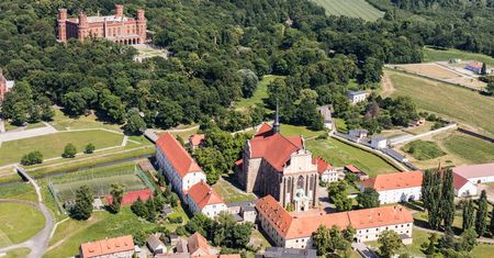 Budują zbiornik na Dolnym Śląsku. To nie będzie "dziura w ziemi zalana wodą"