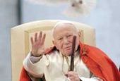 Papież Wojtyła i generał - życie Jana Pawła II jak najlepsza komedia