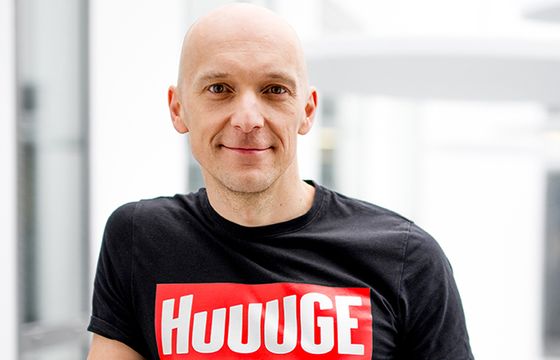 Akcje Huuuge staniały o jedną czwartą. Prezes zapowiada przejęcia, nie obawia się zmian w AppStore