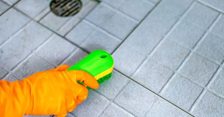 Przez noc wyżre cały brud. Domowa papka bije na głowę drogą chemię