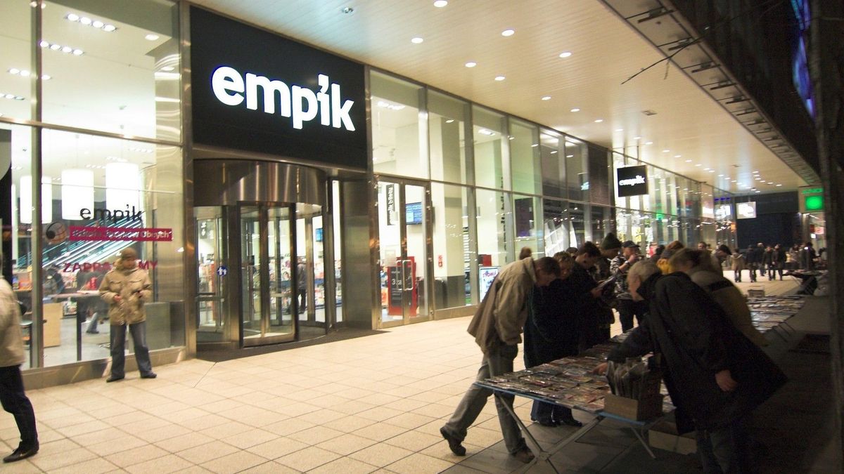 Spółka E-Muzyka zajmuje się cyfrową dystrybucją utworów. Tworzy też dedykowane sklepy z muzyką