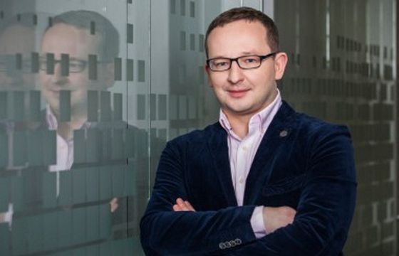 Prawicowa blogerka sugerowała związek wicenaczelnego „Faktu” z „kwitami z Panamy”. Wydawca rozważa pozew