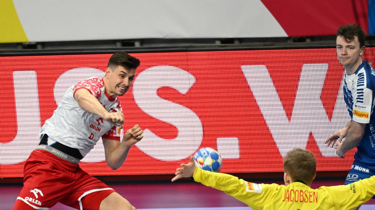 PAP / PAP/Marcin Bielecki / Na zdjęciu: Szymon Sićko (z lewej)