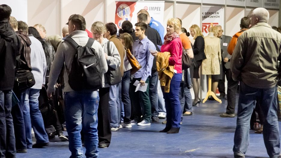 Sektor IT należy do obszarów o najwyższym prognozowanym wzroście zapotrzebowania na kompetencje - informuje Światowe Forum Ekonomiczne w raporcie &#34;Future of Jobs 2025&#34;. Dotyczy to w szczególności specjalizacji związanych z rozwojem oprogramowania, sztuczną inteligencją, analizą danych i cyberbezpieczeństwem. fot.ilustracyjne/archiwalne  D.Gdesz/Polska Press
