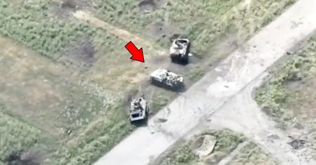 Rosjanie wpadli w pułapkę. Ukraińcy nagrali moment spektakularnej akcji z BMP-1