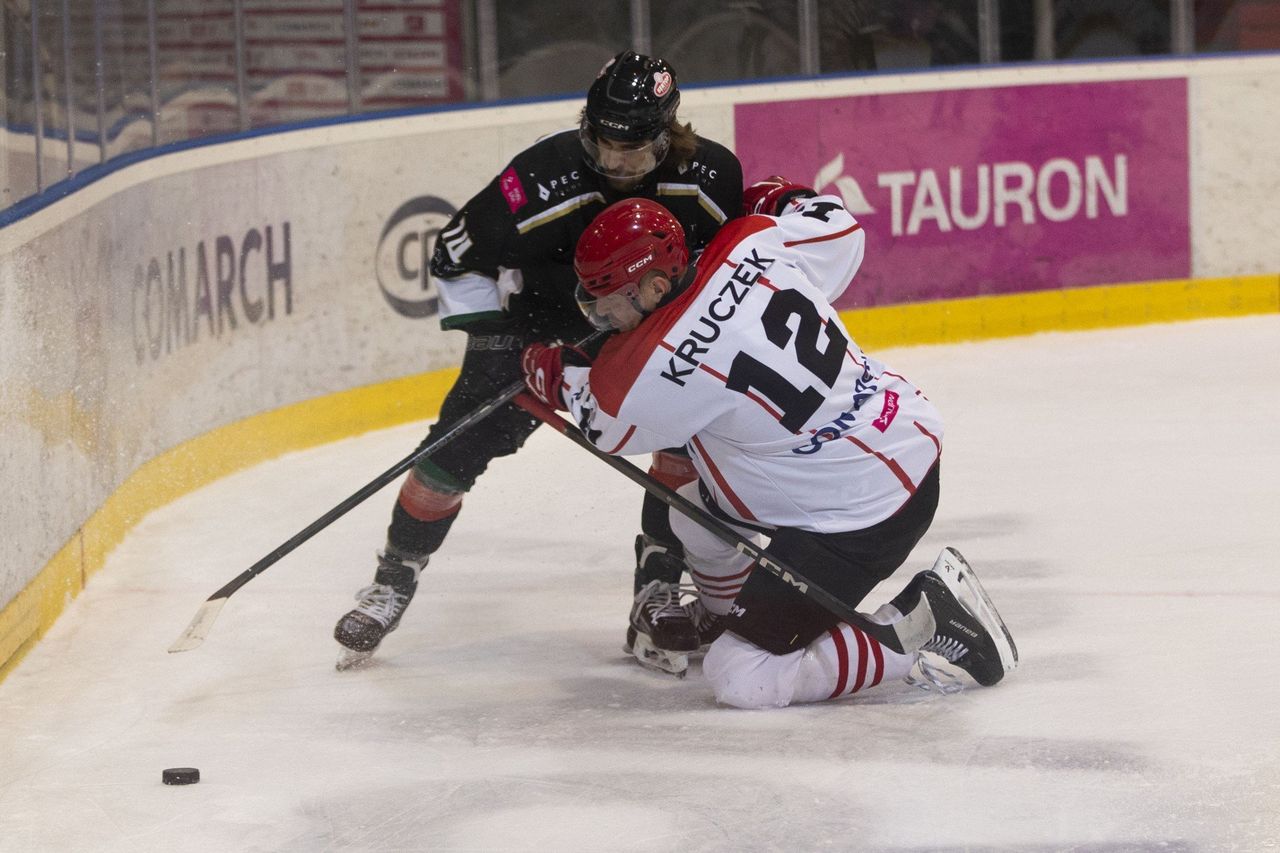 Dwadzieścia minut dobrej gry "Pasów" nie wystarczyło na mistrza Polski