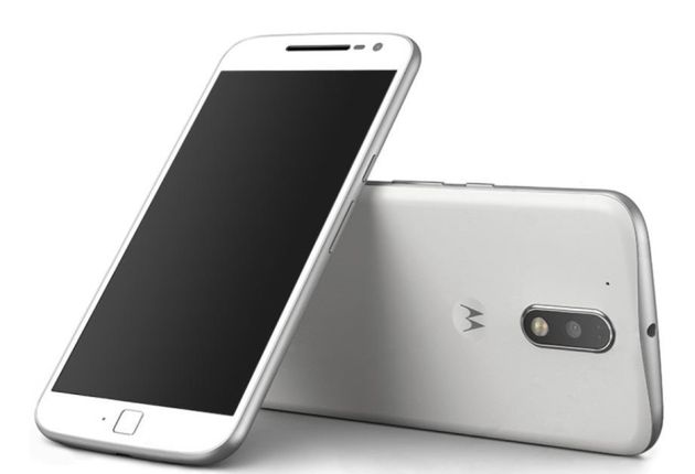 Moto G4 wycieka na renderze. Jego wygląd jest dosyć kontrowersyjny 3