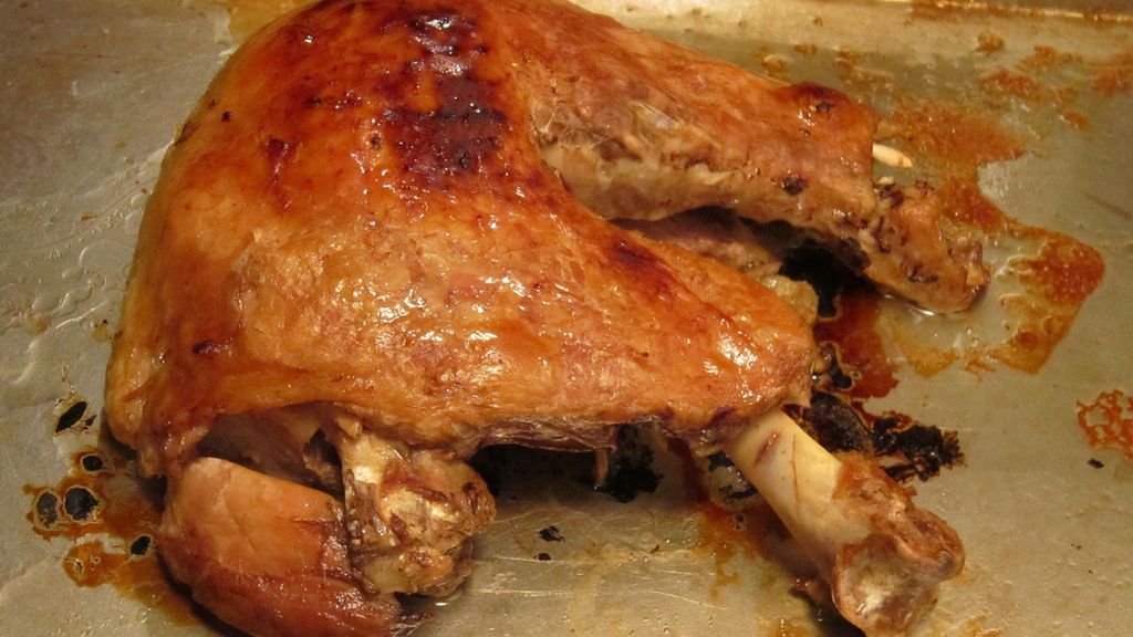 Pieczony udziec z indyka (samo mięso)