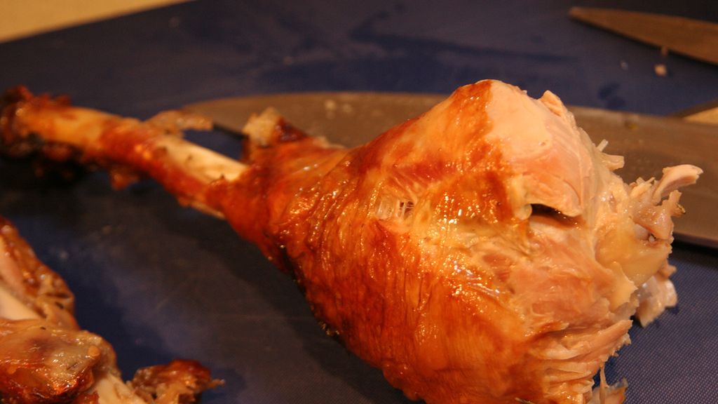 Pieczone podudzie z indyka (samo mięso)