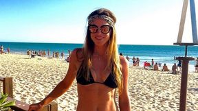 Jej idolem jest Tiger Woods. Ma na swoim koncie rozbieraną sesję fotograficzną