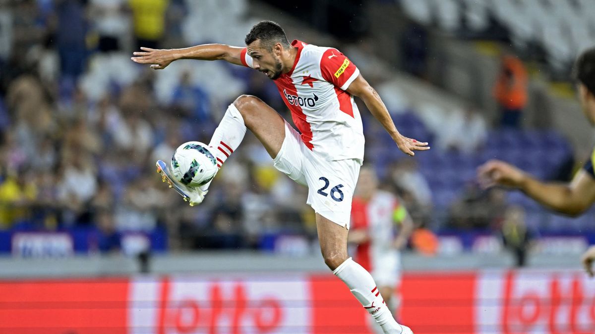 Zdjęcie okładkowe artykułu: Getty Images / Nico Vereecken / Photo News / Na zdjęciu: Ivan Schranz (Slavia Praga)