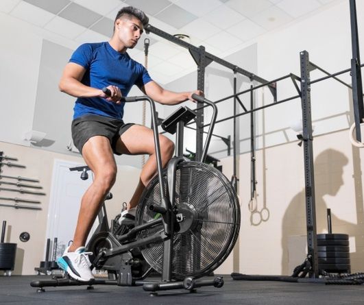 Miód przed treningiem. Paliwo, które daje realną moc