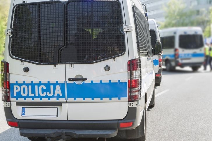 Zderzenie Mitsubishi i Toyoty w Niegosławicach. 76-letnia pasażerka trafiła do szpitala