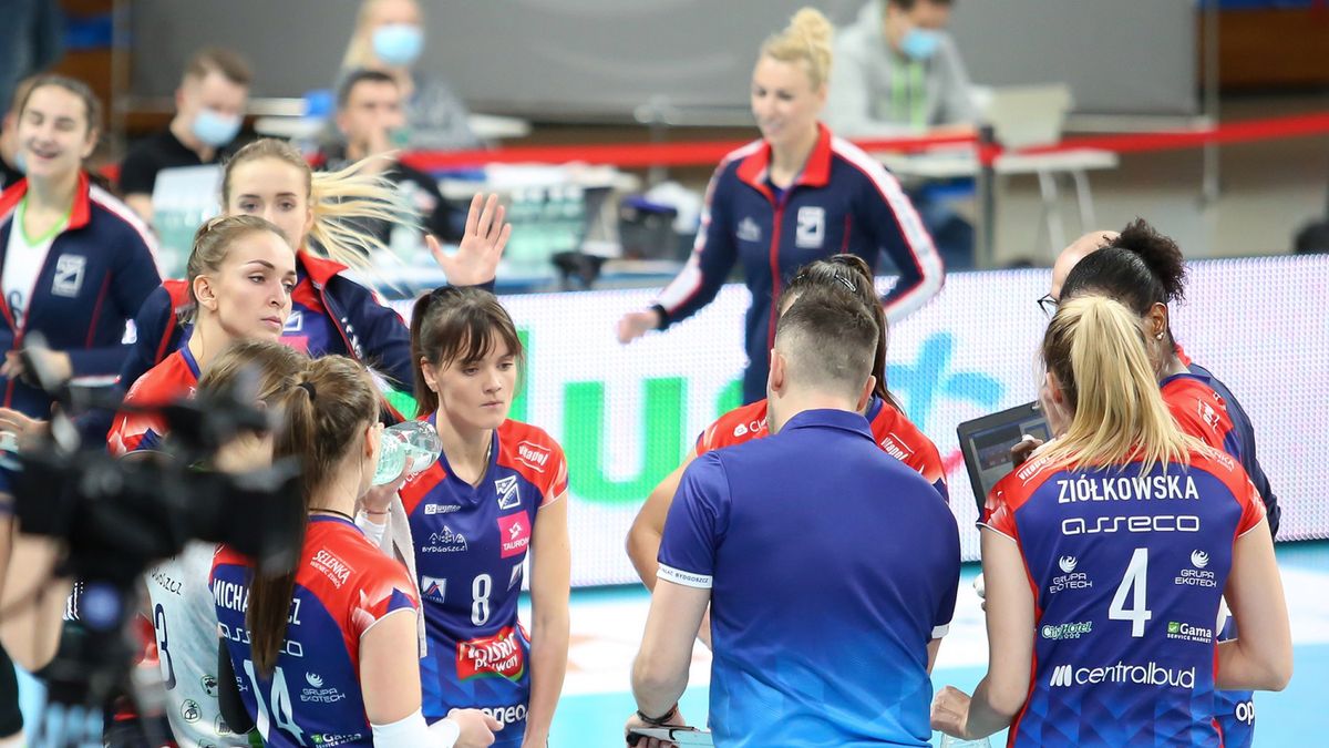 WP SportoweFakty / Monika Pliś / Na zdjęciu: siatkarki Pałacu Bydgoszcz