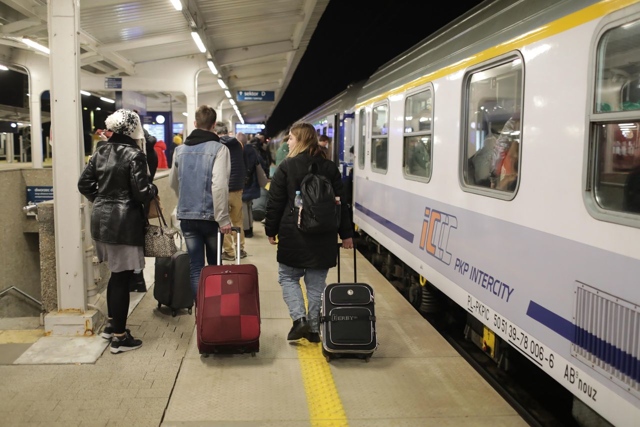 Od niedzieli nowy rozkład jazdy. Pociągi rozpędzą się do 160 km/h