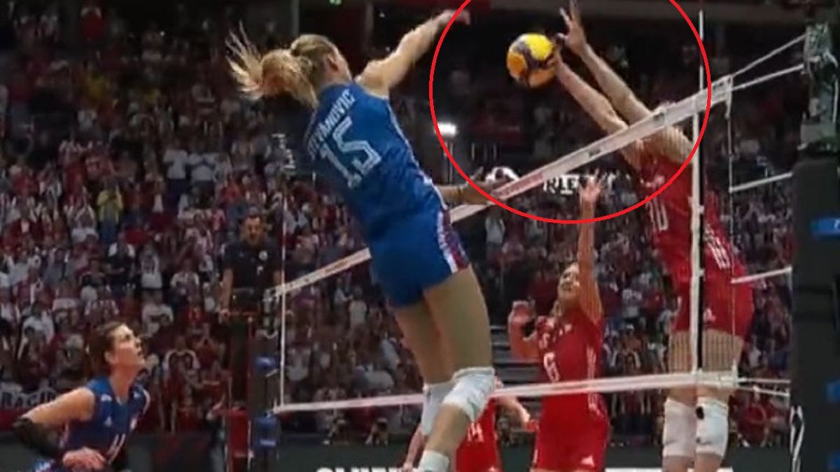Zdjęcie okładkowe artykułu: Twitter / Polsat Sport / Olivia Różański w bloku w meczu z Serbią