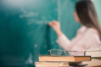 Wąchock: Dzień Edukacji Narodowej. Były podziękowania i nagrody