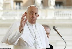 Papież "okrakiem" na barykadzie [OPINIA]