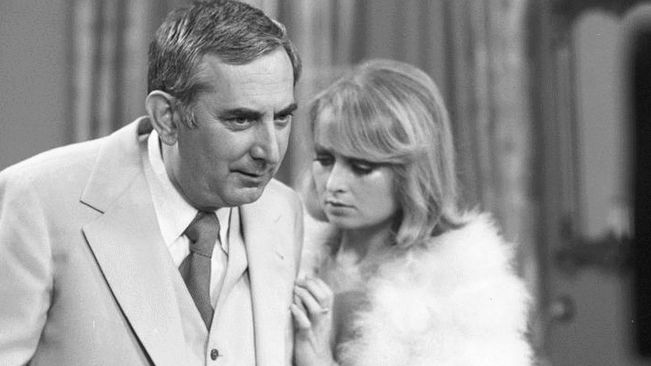 W sztuce "Żeby wszystko było jak należy" 1976 rok 