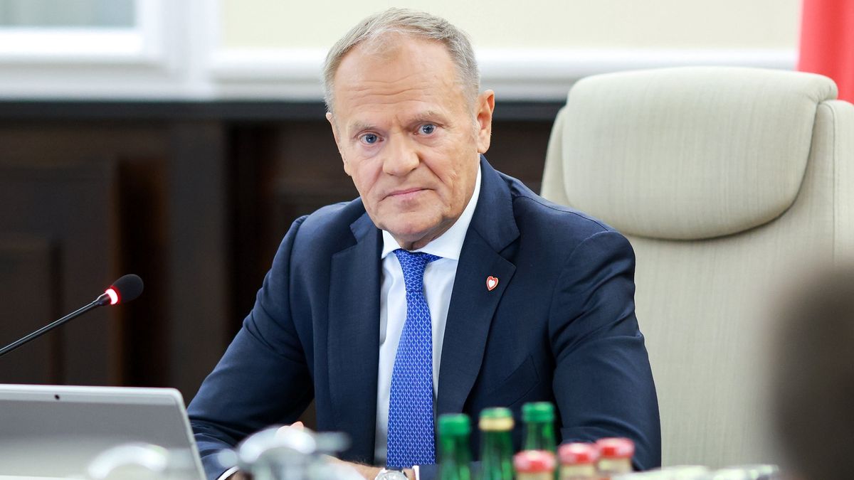 Donald Tusk podczas jednego z posiedzeń rządu