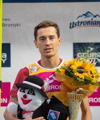 Kamil Stoch otwiera galerię trofeów