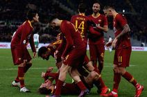 Serie A: AS Roma przebudziła się. Debiutancki gol nastolatka