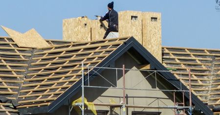 Nadchodzi wielka fala modernizacji budynków. Na co zwrócić uwagę?