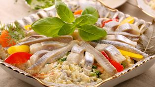 Czy w Wielką Sobotę można jeść już mięso? Ksiądz stawia sprawę jasno