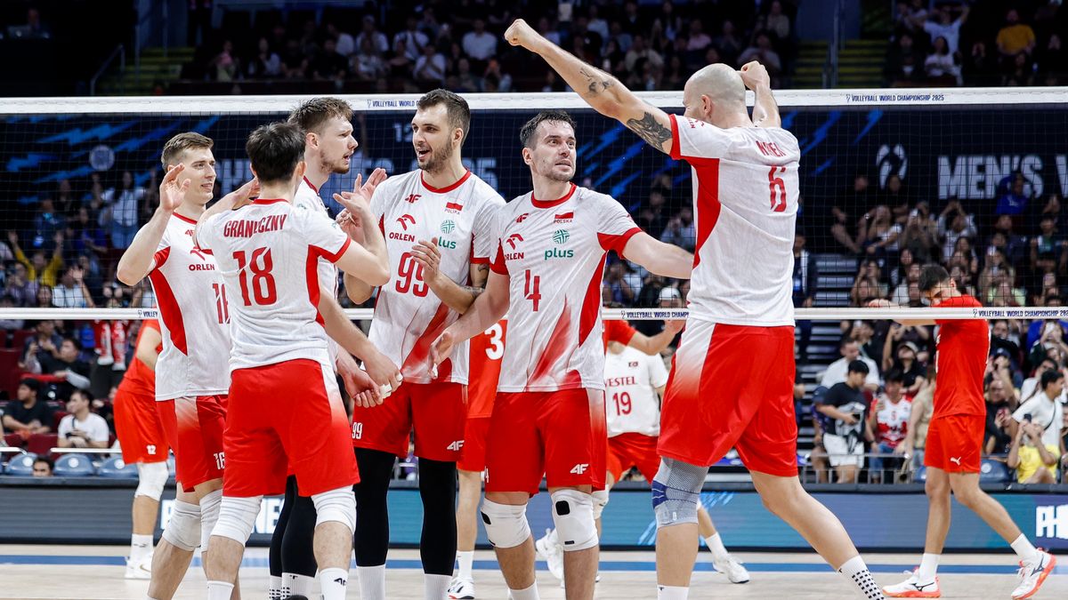 Getty Images / Mark Fredesjed Cristino/ / Na zdjęciu: Reprezentacja Polski siatkarzy