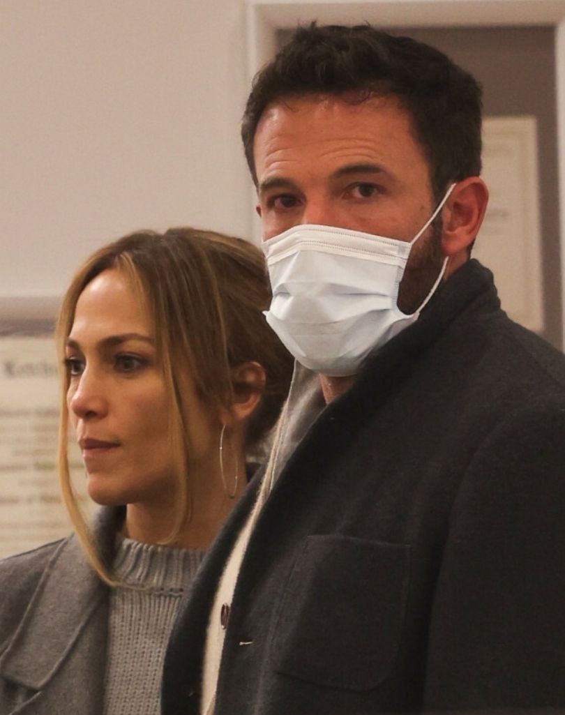 Jennifer Lopez i Ben Affleck buszują po salonie optycznym z córką wokalistki
