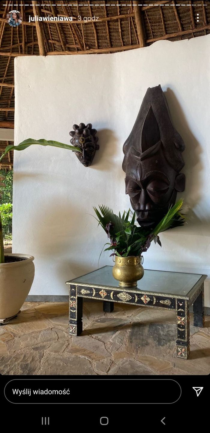 Julia Wieniawa na Zanzibarze