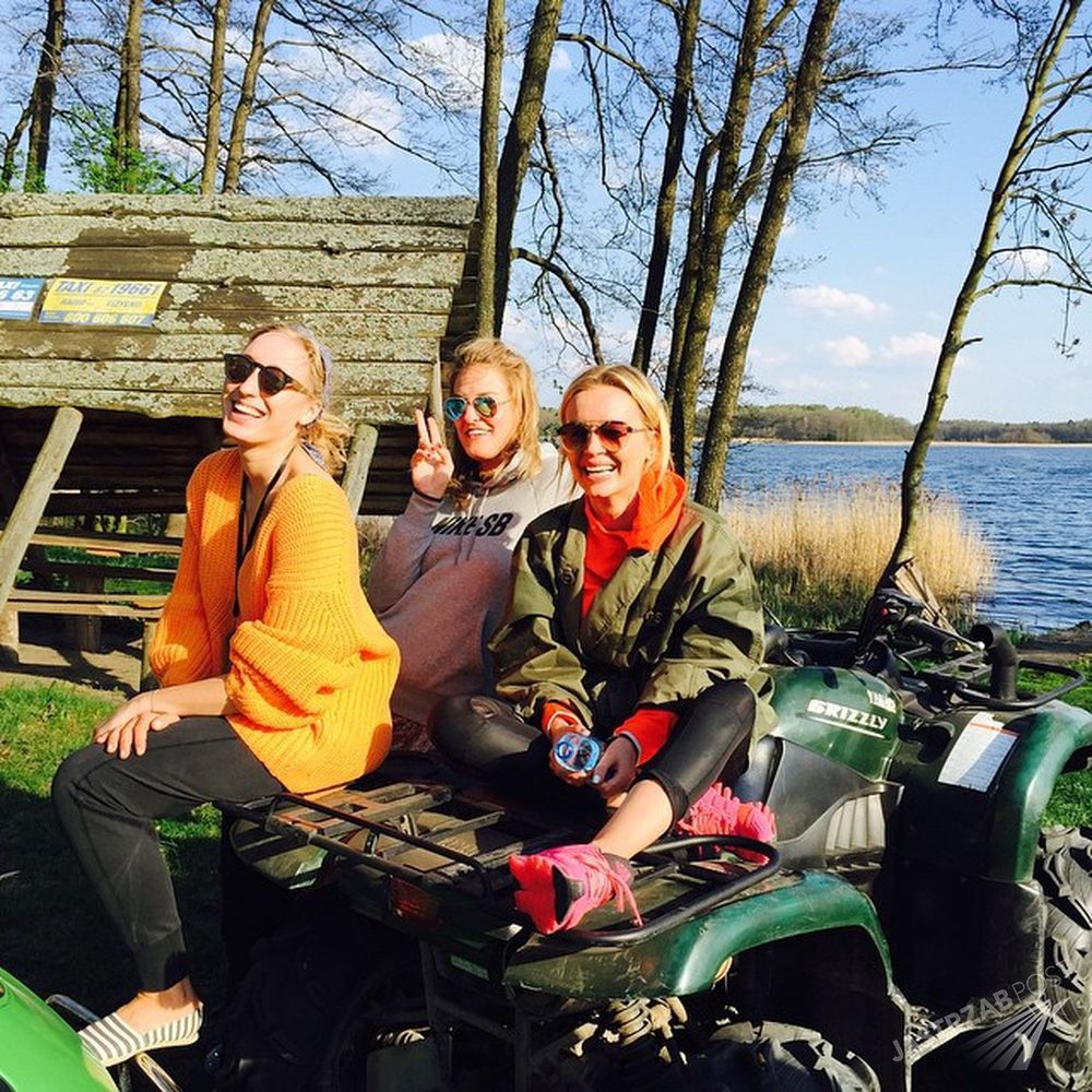 Agnieszka Szulim i Julia Starak z przyjaciółką