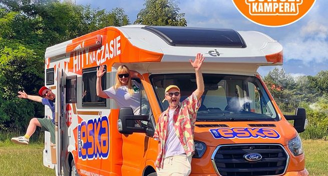 Radio Eska z letnią akcją „Eska dowozi kampera”