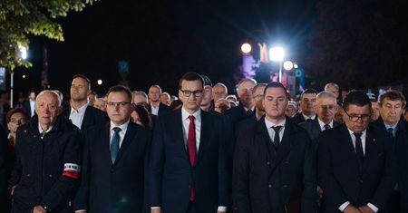 Morawiecki w Wieluniu: Niemiecka machina zbrodni brała udział w unicestwianiu Polski