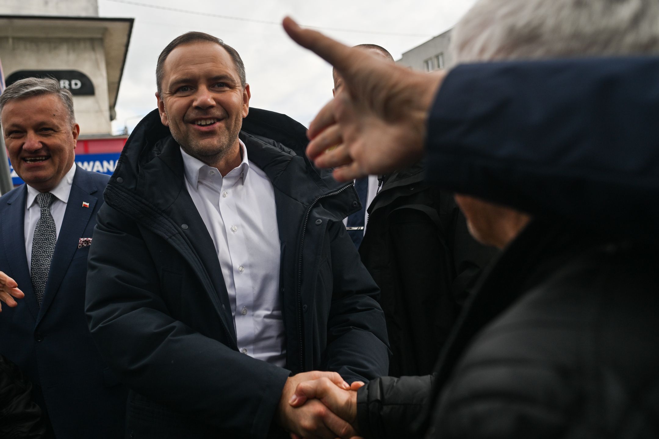 Polish Presidential Candidate Karol Nawrocki Holds Rally In Garwolin
GARWOLIN, POLAND - MAY 05: Karol Nawrocki, a non-partisan Presidential candidate supported by the Law and Justice Party, greets supporters and gives autographs during a political rally as the Presidential campaign enters the last two weeks on May 05, 2025 in Garwolin, Poland. Karol Nawrocki's rally in Garwolin comes days after his meeting with US President Donald Trump in the White House, in a show of support for Nawrocki as the candidate for Poland's nationalist opposition party Law and Justice (PiS), ahead of the country's upcoming presidential election on May 18. Nawrocki has been polling closely behind the ruling Civic Coalition (KO)'s candidate Rafal Trzaskowski. If neither wins 50% of the vote in the first round ballot, a runoff will be held on June 1.  (Photo by Omar Marques/Getty Images)
Omar Marques