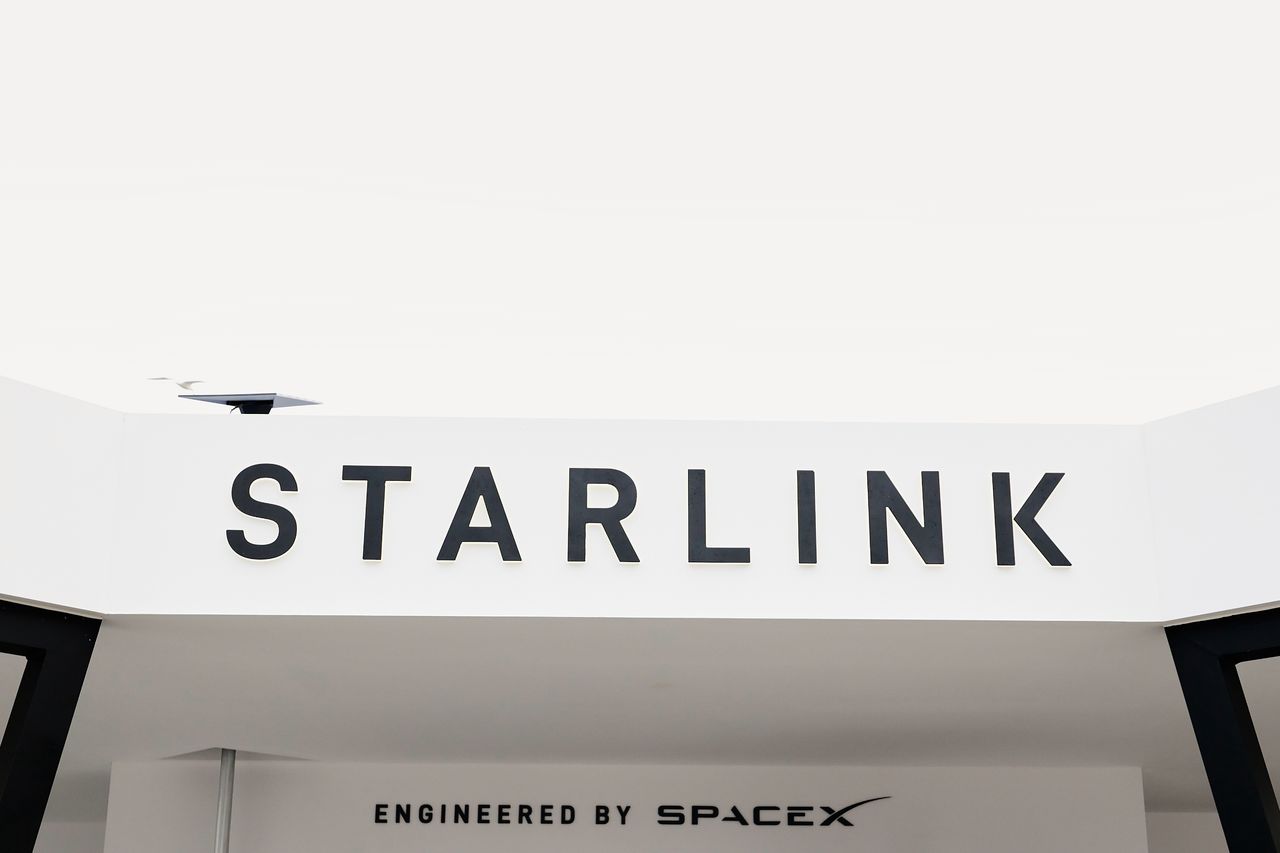 Now live: Starlink launches in Dominica amid Musk–Trump dispute