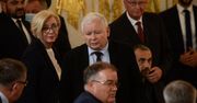 Jarosław Kaczyński spóźniony na prezydencką uroczystość. Politycy komentują zachowanie