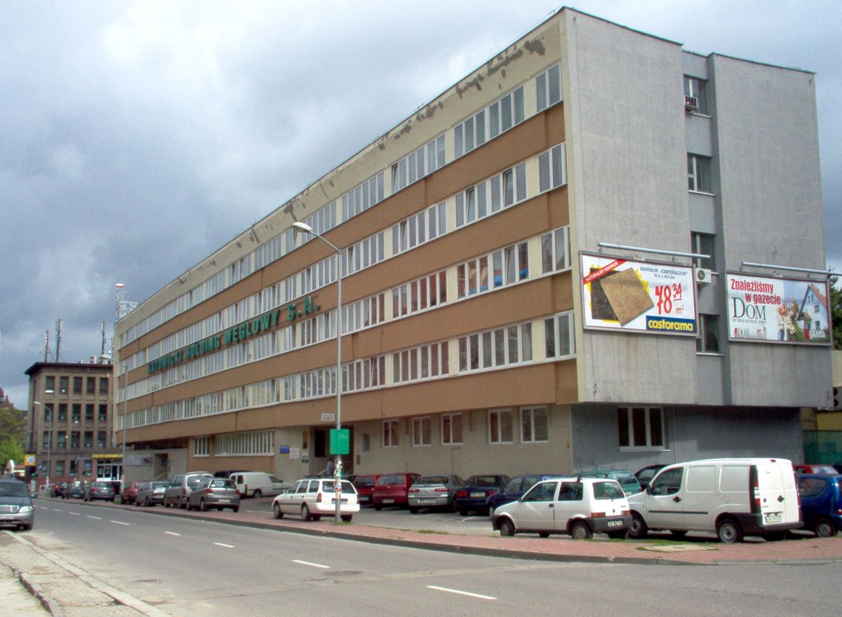 Sprzedany biurowiec przez lata był siedzibą Katowickiego Holdingu Węglowego.