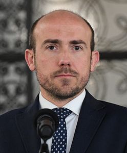 "Ciemny czas dla Trójki minie". Borys Budka zabrał głos ws. afery w Polskim Radiu