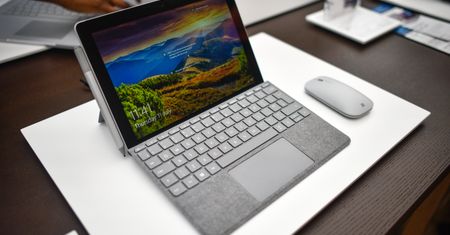 Microsoft Surface Pro 7, Surface Laptop 3 i Surface z ARM. Zdjęcia w sieci przed premierą