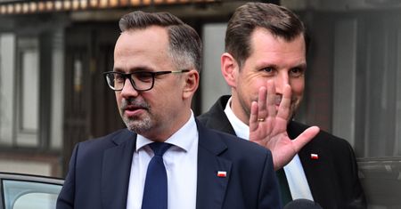 "Super, Tobiaszku". Horała kąśliwie odpowiedział na wpis Bocheńskiego