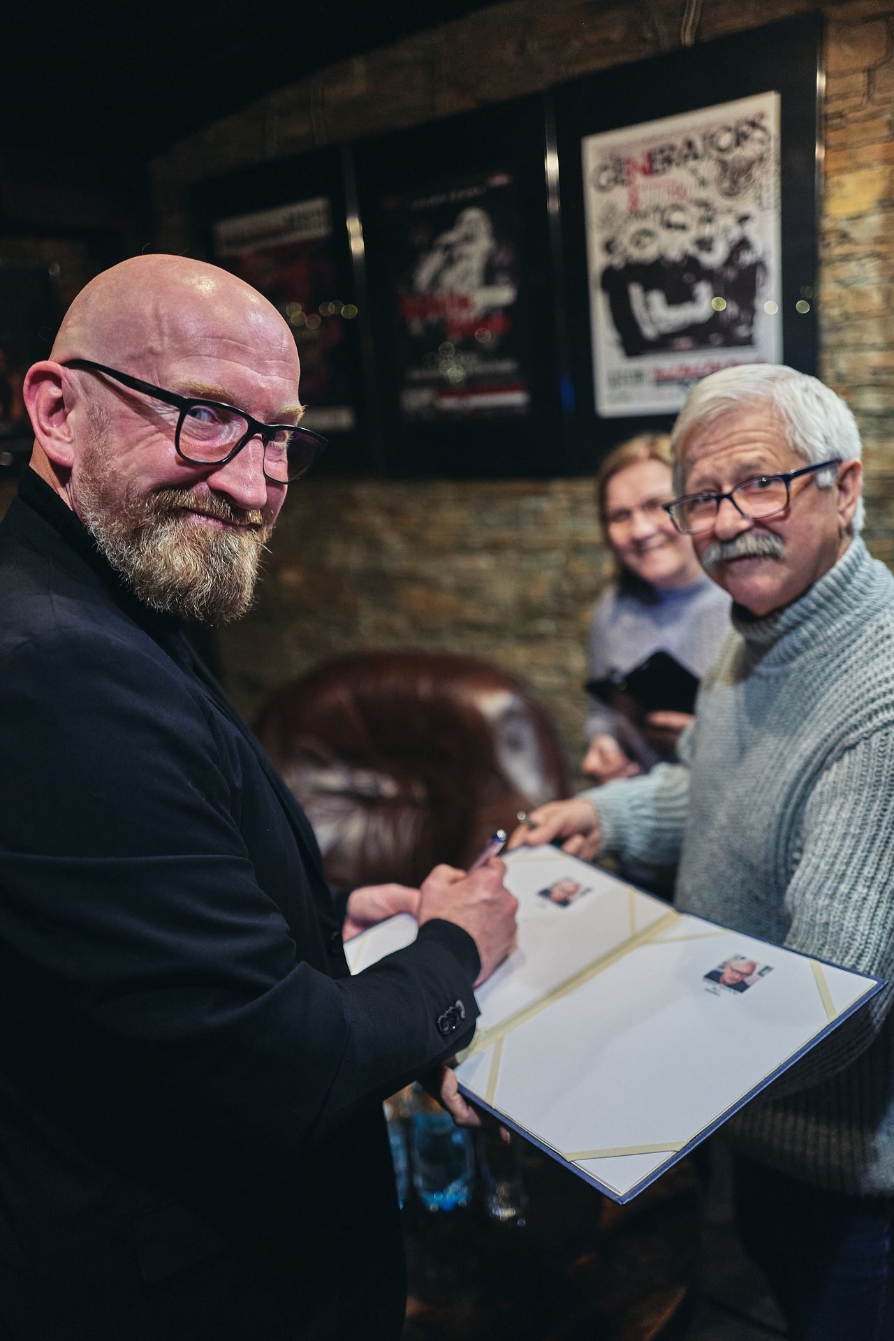 Toruński autor z Bestsellerem Empiku! Doceniono go za... superprodukcję dźwiękową