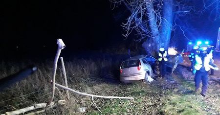 Legnica. Śmiertelny wypadek. Zginął kierowca samochodu