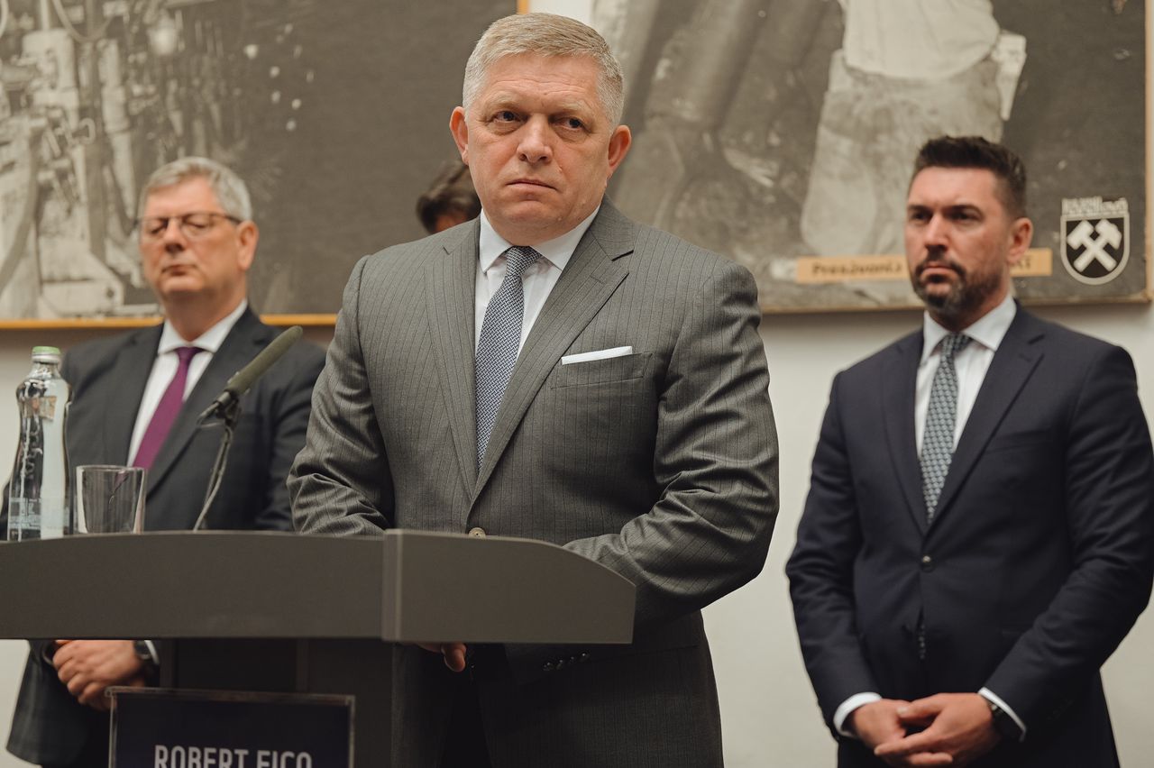 Zawarł sojusz z Putinem. Miał mieć tani gaz. Słowacy wściekli na Fico