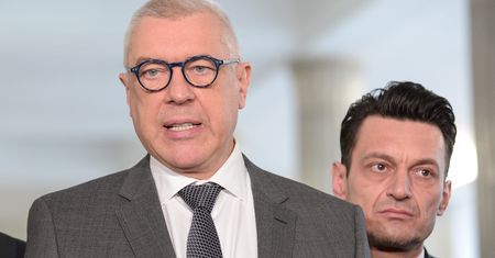 Giertych wbija szpilę Obajtkowi. Pyta o Pałac Prezydencki